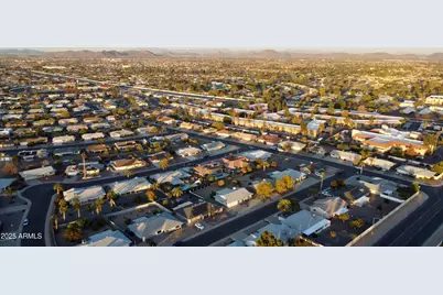 18442 N 104th Avenue, Sun City, AZ 85373 - Photo 35