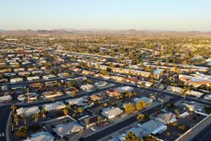 18442 N 104th Ave, Sun City, AZ 85373 - Photo 35