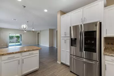 26239 N 166th Avenue, Surprise, AZ 85387 - Photo 17