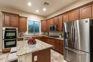 24212 N 24th Pl, Phoenix, AZ 85024 - Photo 9