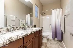 24212 N 24th Pl, Phoenix, AZ 85024 - Photo 23