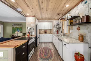 8256 E Dutchman Dr, Mesa, AZ 85208 - Photo 5