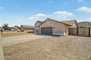 7521 W Willow Ave, Peoria, AZ 85381 - Photo 3