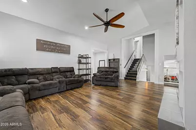 7521 W Willow Avenue, Peoria, AZ 85381 - Photo 7