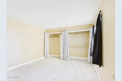 5236 W Peoria Avenue #Apt 140, Glendale, AZ 85302 - Photo 5
