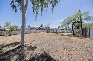 1423 E Virginia Ave, Phoenix, AZ 85006 - Photo 23