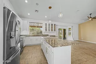 16155 N 87th Dr, Peoria, AZ 85382 - Photo 13