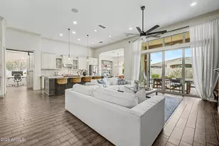 3691 E Alfalfa Dr, Gilbert, AZ 85298 - Photo 9