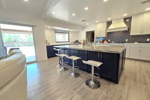 9821 E Becker Ln, Scottsdale, AZ 85260 - Photo 9