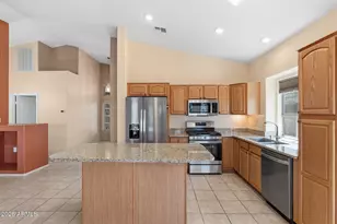 18064 W Buena Vista Dr, Surprise, AZ 85374 - Photo 11