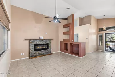 18064 W Buena Vista Drive, Surprise, AZ 85374 - Photo 7