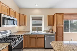 18064 W Buena Vista Dr, Surprise, AZ 85374 - Photo 13