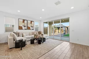 6627 S Abbey Ln, Gilbert, AZ 85298 - Photo 13