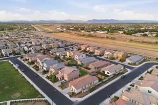 6627 S Abbey Ln, Gilbert, AZ 85298 - Photo 37