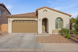 6627 S Abbey Ln, Gilbert, AZ 85298 - Photo 1