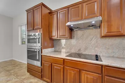 637 E Indian Wells Place, Chandler, AZ 85249 - Photo 13