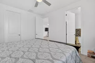 12761 W Pkwy Ln, Avondale, AZ 85323 - Photo 25