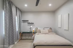 11333 N 92nd St, Scottsdale, AZ 85260 - Photo 15