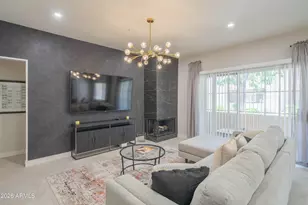 11333 N 92nd St, Scottsdale, AZ 85260 - Photo 9