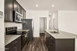 617 W Red Hawk Ct, Casa Grande, AZ 85122 - Photo 7