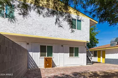 3016 N 37th Street #Apt 6, Phoenix, AZ 85018 - Photo 5