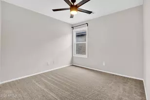 2346 E Pecan Rd, Phoenix, AZ 85040 - Photo 17