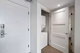 535 W Thomas Rd, Phoenix, AZ 85013 - Photo 15