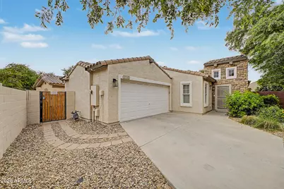 17145 W Ironwood Street, Surprise, AZ 85388 - Photo 3