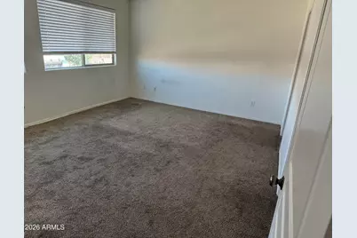 658 E Christopher Street, San Tan Valley, AZ 85140 - Photo 5