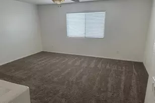 658 E Christopher St, San Tan Valley, AZ 85140 - Photo 3