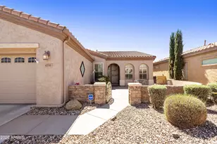 4735 E Sourwood Dr, Gilbert, AZ 85298 - Photo 7