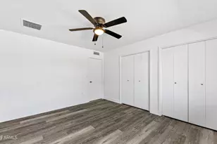 10927 W Peoria Ave, Sun City, AZ 85351 - Photo 21