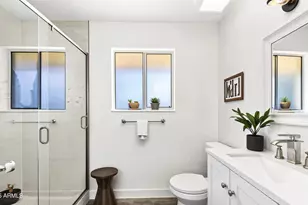 10927 W Peoria Ave, Sun City, AZ 85351 - Photo 17