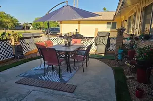10927 W Peoria Ave, Sun City, AZ 85351 - Photo 7