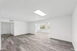 10927 W Peoria Ave, Sun City, AZ 85351 - Photo 15