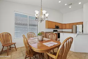 2250 S Southwind Dr, Gilbert, AZ 85295 - Photo 11
