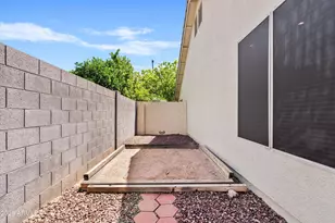 2250 S Southwind Dr, Gilbert, AZ 85295 - Photo 31