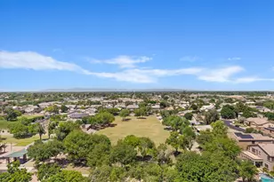 2250 S Southwind Dr, Gilbert, AZ 85295 - Photo 41