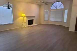 15825 N 51st St, Scottsdale, AZ 85254 - Photo 3