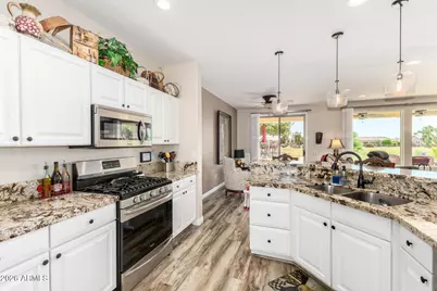18121 N Key Estrella Drive, Surprise, AZ 85374 - Photo 9