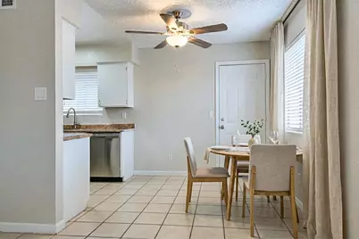 719 W 1st Avenue #Apt 103, Mesa, AZ 85210 - Photo 5