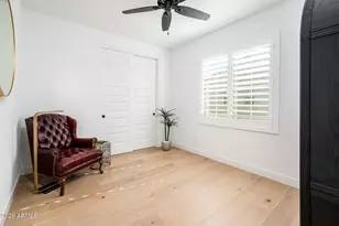 3520 E Crest Ln, Phoenix, AZ 85050 - Photo 29