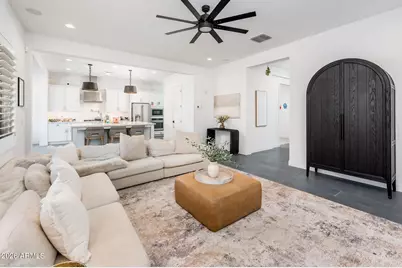 3520 E Crest Lane, Phoenix, AZ 85050 - Photo 15