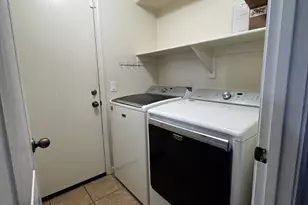 2420 W Cordia Ln, Phoenix, AZ 85085 - Photo 11