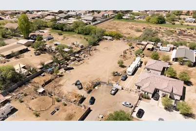 7834 S 29th Avenue #--, Laveen, AZ 85339 - Photo 11