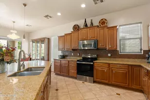 4708 E Sourwood Dr, Gilbert, AZ 85298 - Photo 9