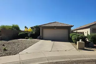 7331 W Raymond St, Phoenix, AZ 85043 - Photo 1