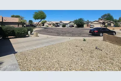 7331 W Raymond Street, Phoenix, AZ 85043 - Photo 3