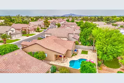 2225 W Olive Way, Chandler, AZ 85248 - Photo 41