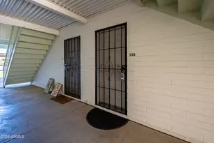 2569 W Berridge Ln, Phoenix, AZ 85017 - Photo 21